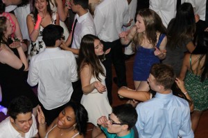 10408738_939233109431965_1708889255618791846_n